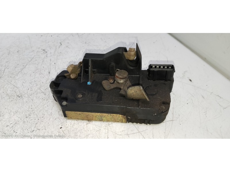 Recambio de motor cierre centralizado trasero izquierdo para peugeot 306 berlina 3/5 puertas (s1) style dt referencia OEM IAM   