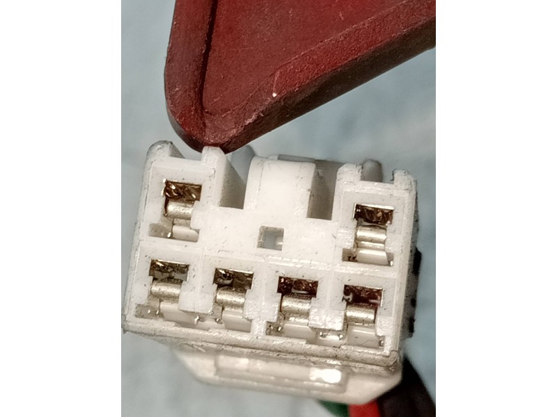 Recambio de piloto trasero izquierdo para kia shuma ii 1.6 cat referencia OEM IAM   