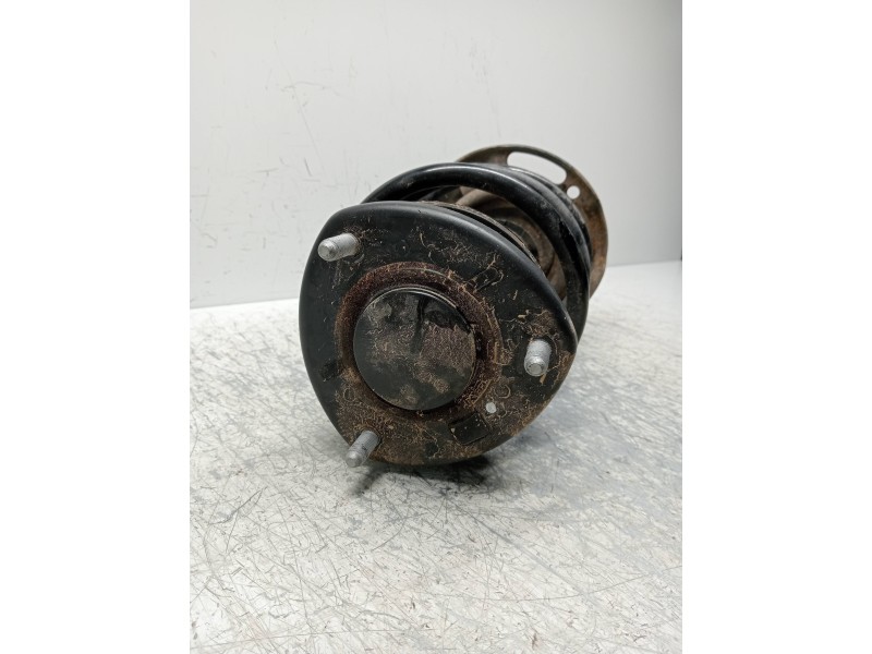 Recambio de amortiguador delantero izquierdo para mazda 3 berlina (bp) evolution referencia OEM IAM BDEN34900  