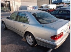 mercedes clase e (w210) berlina diesel del año 2003 2