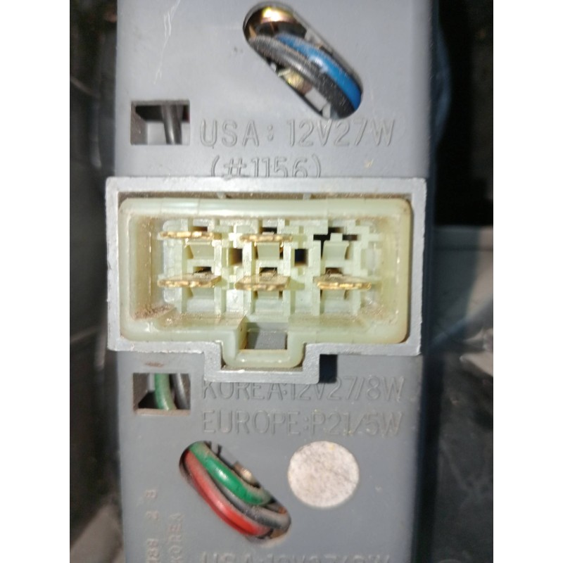 Recambio de piloto trasero izquierdo para kia sportage td (5-ptas.) referencia OEM IAM   