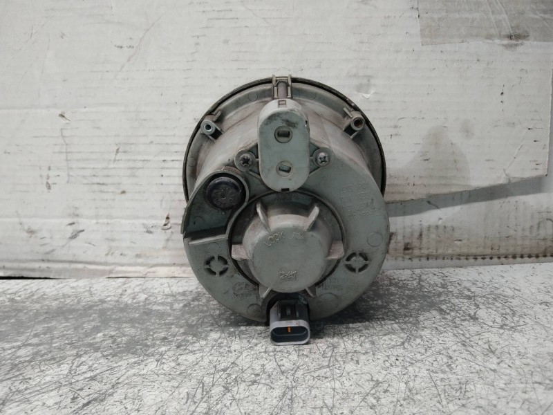 Recambio de faro antiniebla izquierdo para hyundai santa fe (sm) 2.0 gls crdi referencia OEM IAM   