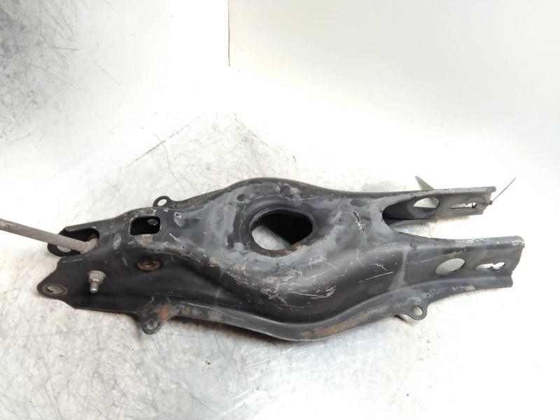 Recambio de brazo suspension inferior delantero izquierdo para mercedes clase e (w212) familiar 3.0 cdi cat referencia OEM IAM  
