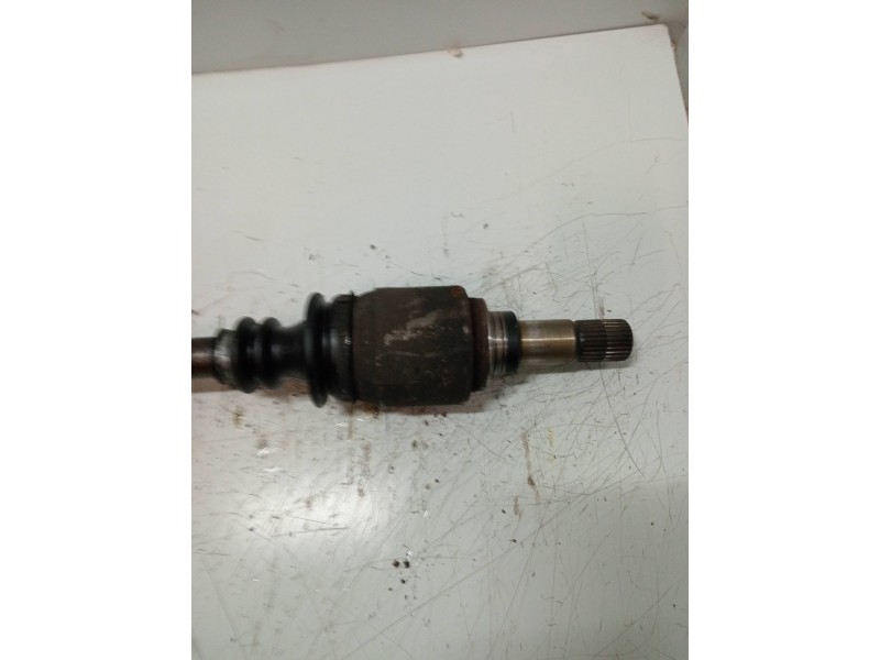 Recambio de transmision trasera izquierda para ford sierra turnier 1.8 turbodiesel referencia OEM IAM   