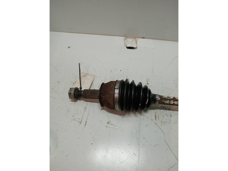 Recambio de transmision trasera izquierda para ford thunderbird base referencia OEM IAM   