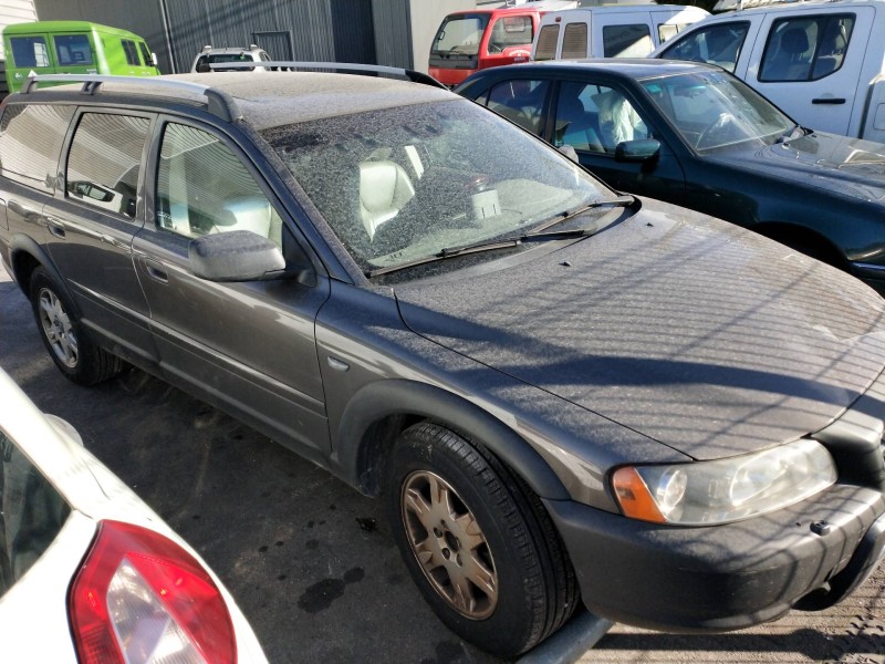 volvo xc70 del año 2005