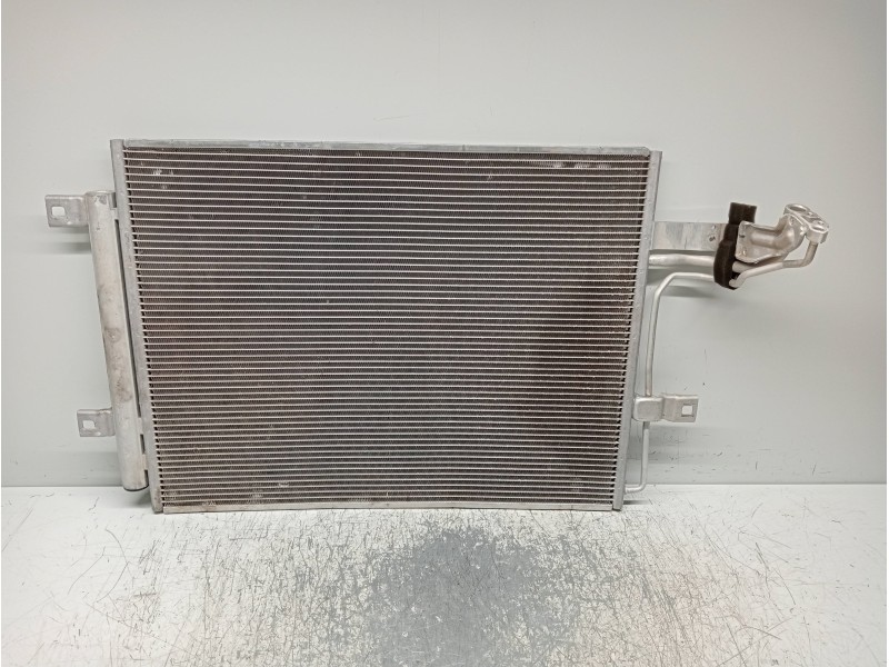 Recambio de condensador / radiador aire acondicionado para mazda 3 berlina (bp) evolution referencia OEM IAM   
