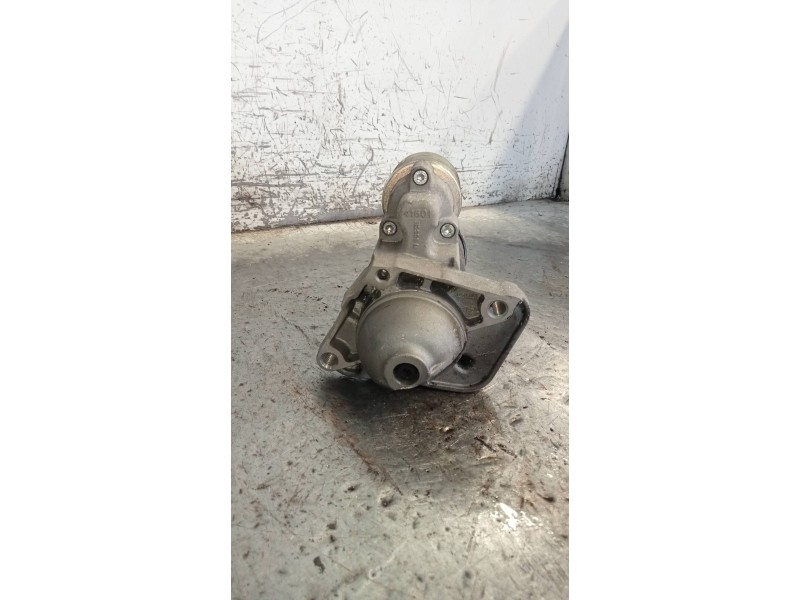 Recambio de motor arranque para renault captur helly hansen referencia OEM IAM 0001170629 233004868R 