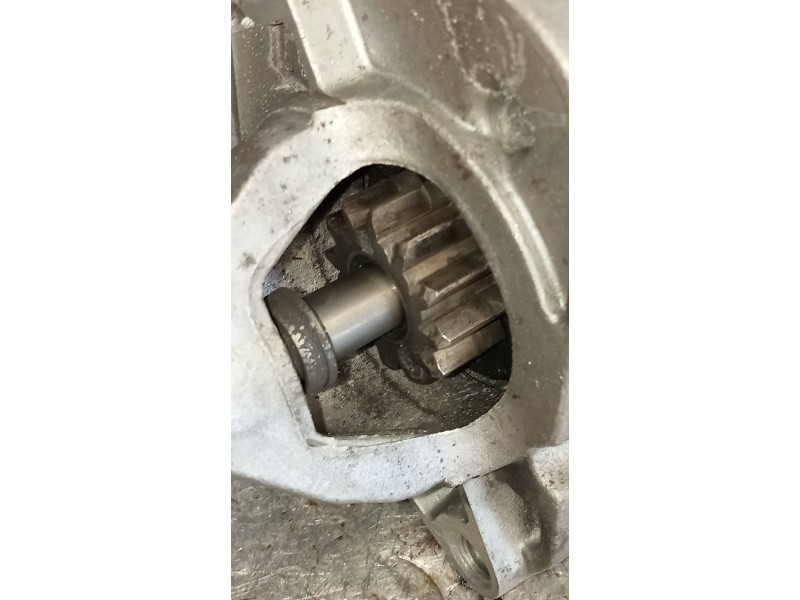 Recambio de motor arranque para renault captur helly hansen referencia OEM IAM 0001170629 233004868R 