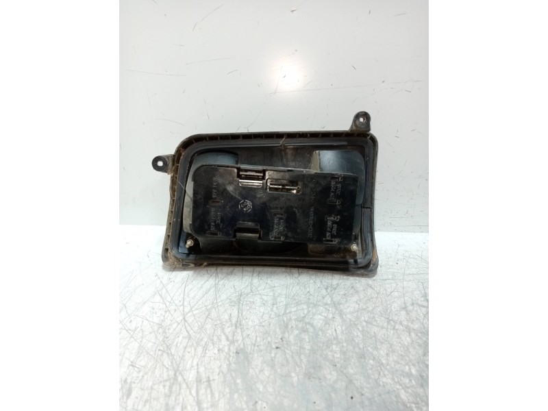 Recambio de piloto trasero derecho para lada niva ( 2121 / 21213 / 21214 / 21215 ) 1.7 cat referencia OEM IAM   