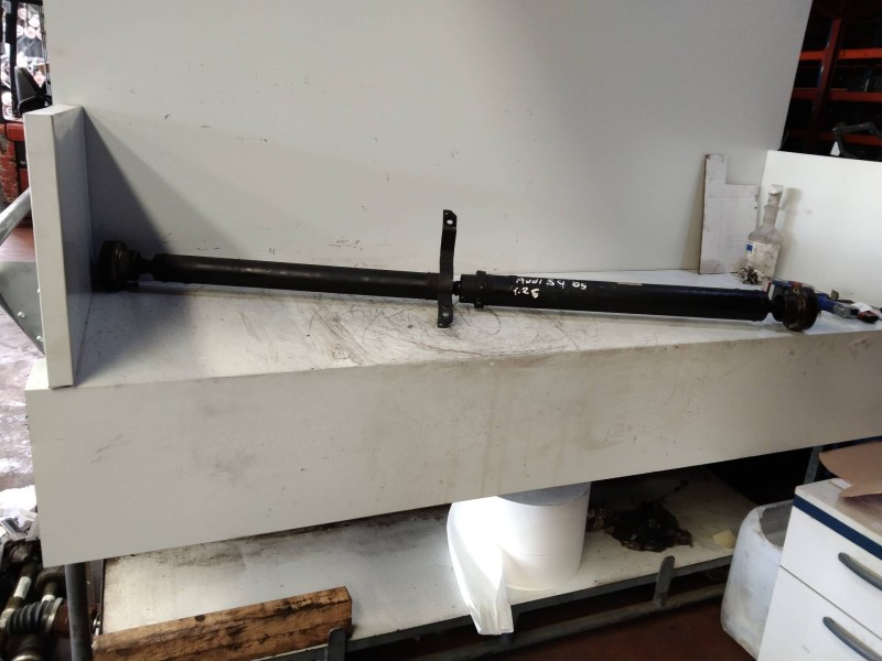 Recambio de transmision central para audi s4 berlina (8e) 4.2 referencia OEM IAM 8053120184223B  