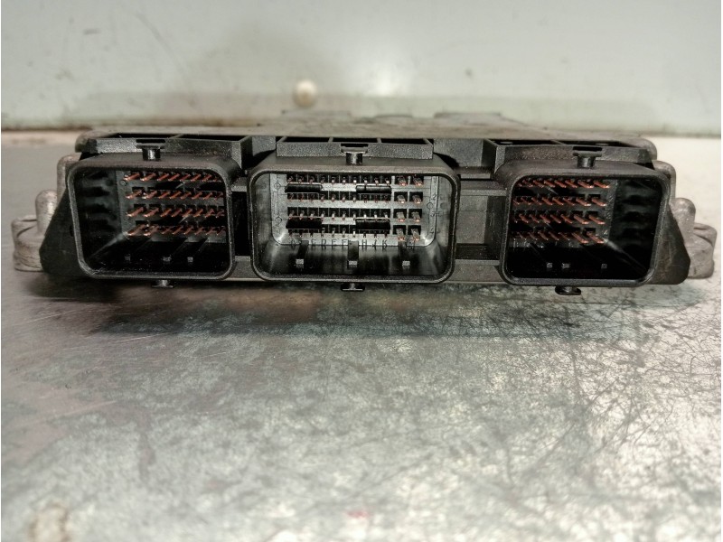 Recambio de centralita motor uce para peugeot 207 x-line referencia OEM IAM 9663475880 0281012529 1039S15663
