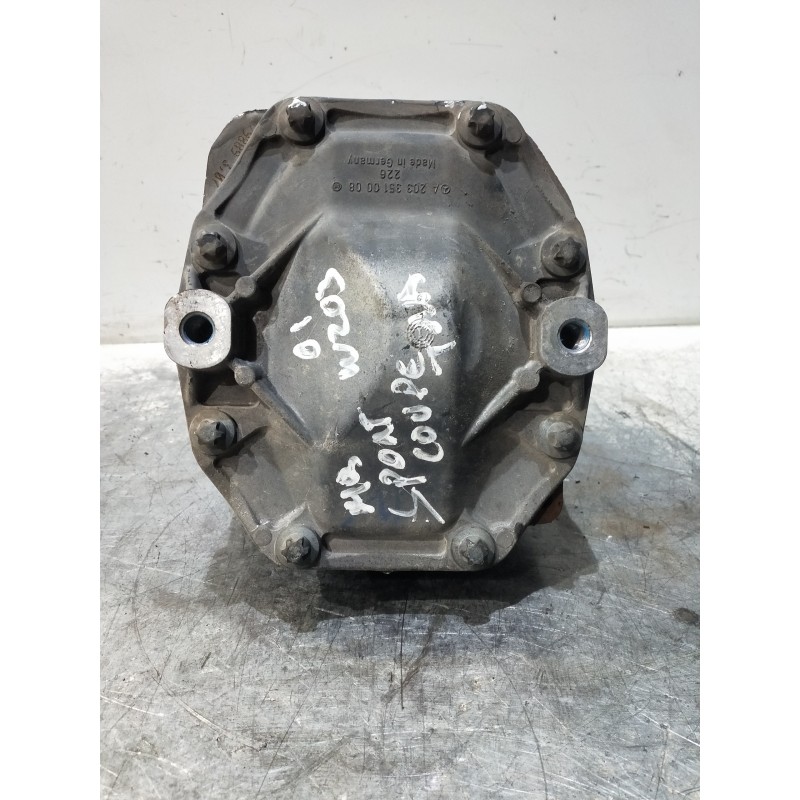 Recambio de diferencial trasero para mercedes clase c (w203) sportcoupe c 180 compressor (203.746) referencia OEM IAM A203351000