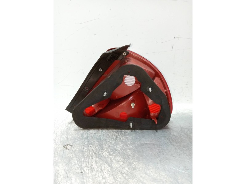 Recambio de piloto trasero izquierdo para lancia lybra berlina 2.0 20v cat referencia OEM IAM   