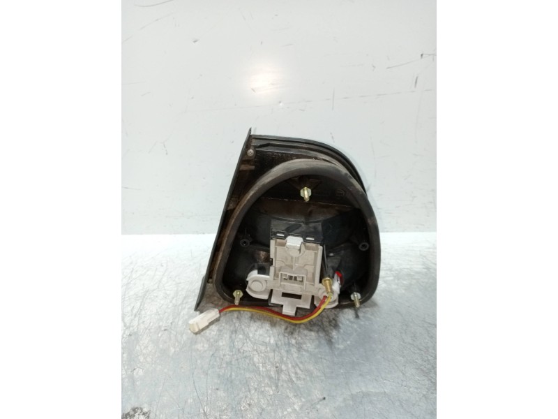 Recambio de piloto trasero derecho interior para lancia kappa coupe 3.0 v6 24v cat referencia OEM IAM   