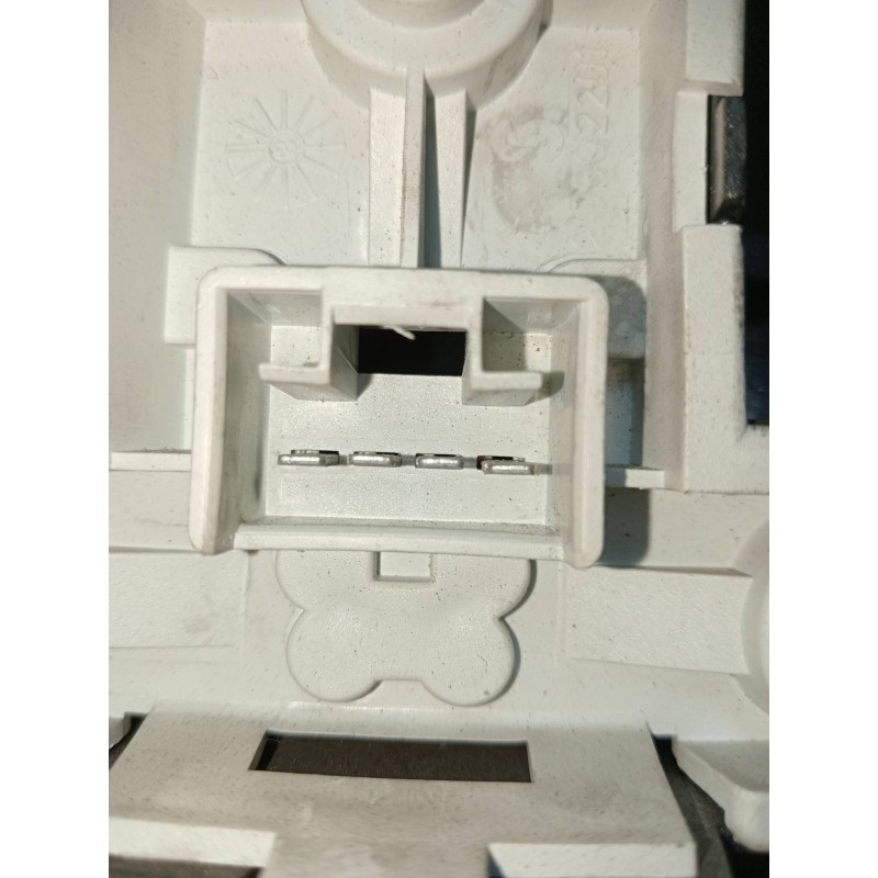 Recambio de piloto trasero izquierdo interior para lancia kappa coupe 3.0 v6 24v cat referencia OEM IAM   