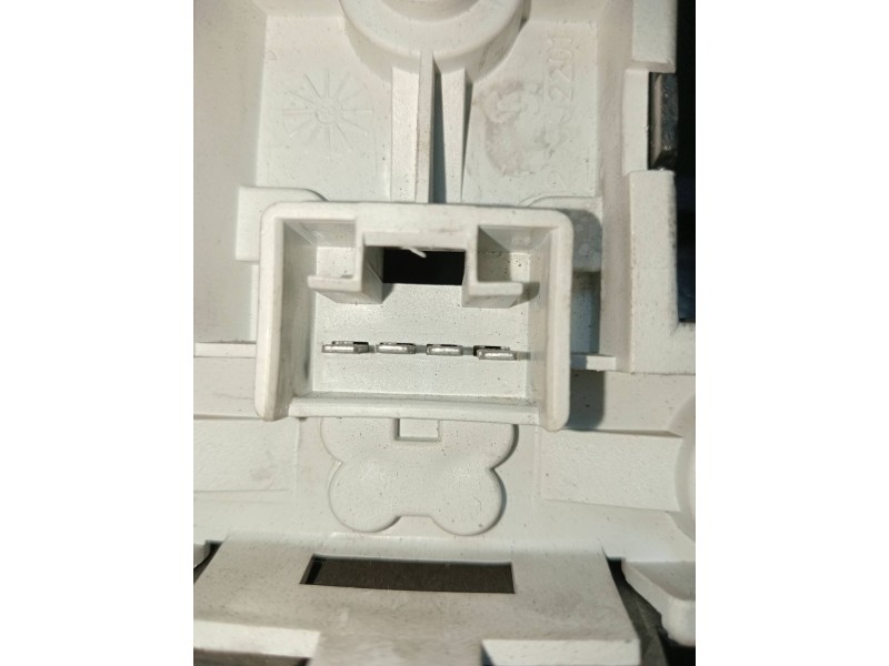 Recambio de piloto trasero izquierdo interior para lancia kappa coupe 3.0 v6 24v cat referencia OEM IAM   