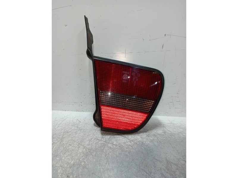 Recambio de piloto trasero izquierdo interior para lancia delta 1.9 turbodiesel cat referencia OEM IAM   