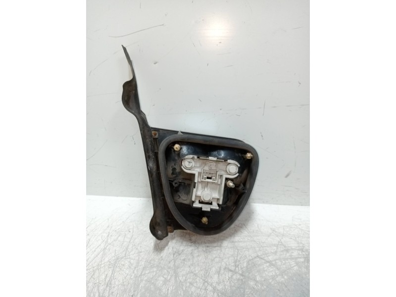 Recambio de piloto trasero derecho interior para lancia delta 1.9 turbodiesel cat referencia OEM IAM   