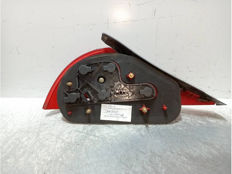 Recambio de piloto trasero derecho para lancia lancia y 1.2 cat referencia OEM IAM   