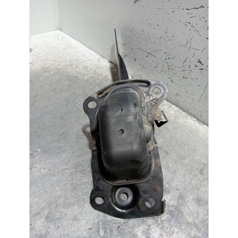 Recambio de brazo suspension inferior trasero derecho para volkswagen passat variant (365) advance bluemotion referencia OEM IAM