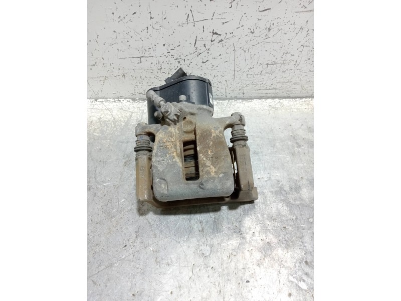 Recambio de pinza freno trasera derecha para volkswagen passat variant (365) advance bluemotion referencia OEM IAM   