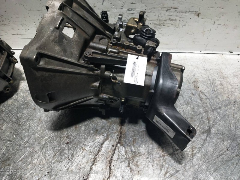 Recambio de caja cambios para lancia delta 1.8 cat referencia OEM IAM   