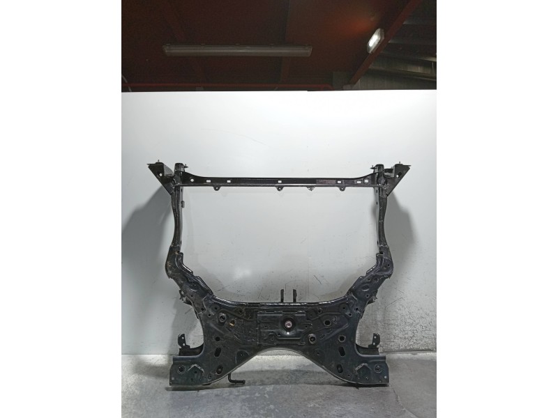 Recambio de puente delantero para mazda 3 berlina (bp) evolution referencia OEM IAM   LA CUNA