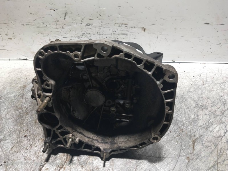 Recambio de caja cambios para lancia delta 1.8 cat referencia OEM IAM   