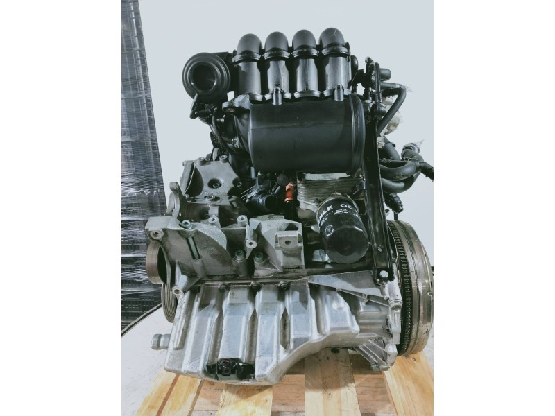 Recambio de motor completo para audi a4 berlina (8e) 2.0 referencia OEM IAM ALT 204646 