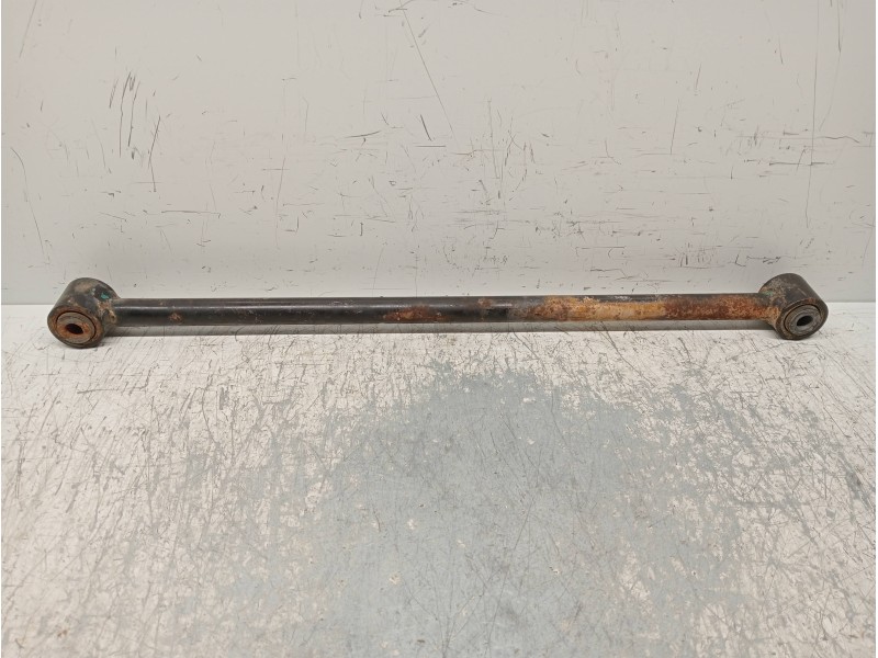 Recambio de brazo suspension superior trasero derecho para mercedes clase gl (x164) 320 cdi 4-matic (164.822) referencia OEM IAM