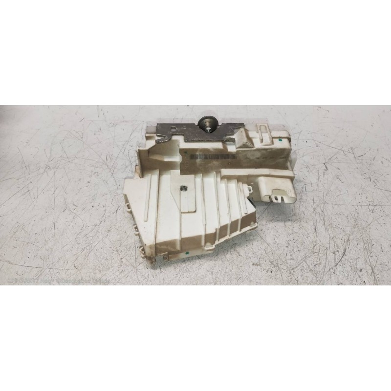 Recambio de motor cierre centralizado trasero derecho para mercedes clase gl (x164) 320 cdi 4-matic (164.822) referencia OEM IAM