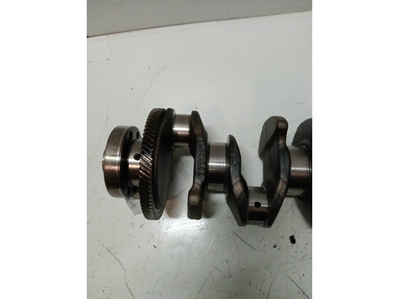 Recambio de cigueñal para bmw serie 3 berlina (e90) 320d referencia OEM IAM 7798473  