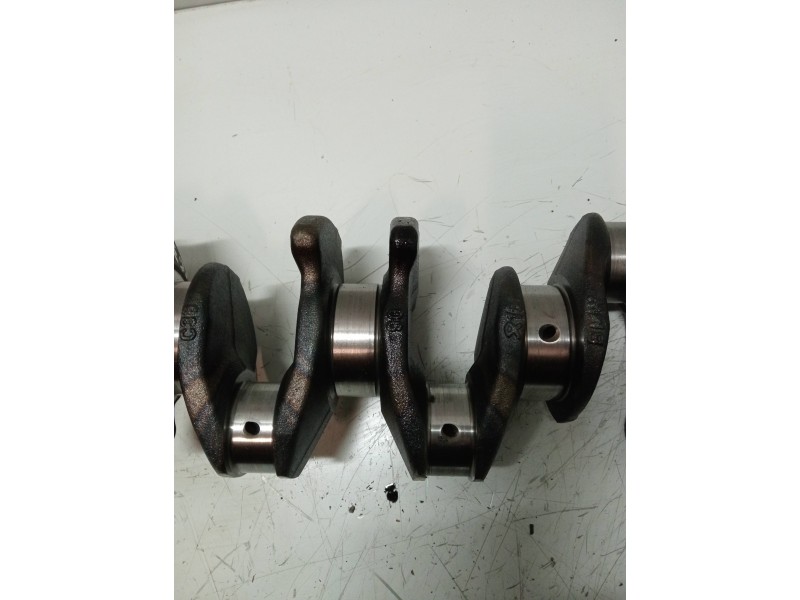 Recambio de cigueñal para bmw serie 3 berlina (e90) 320d referencia OEM IAM 7798473  