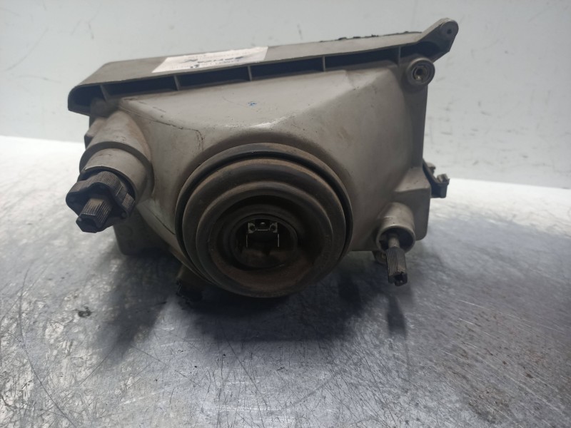 Recambio de faro derecho para lancia y10 1.1 cat referencia OEM IAM   