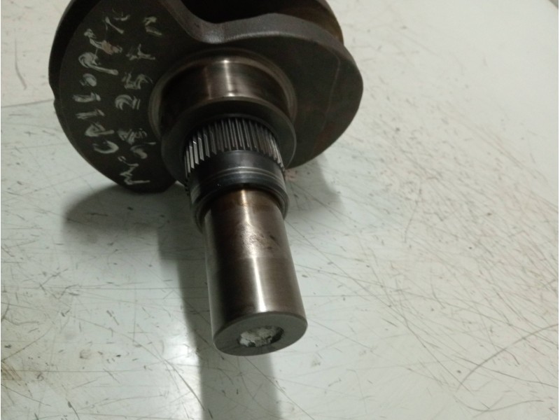 Recambio de cigueñal para mitsubishi galloper (hyundai) 2.5 tdi exceed confort (3-ptas.) referencia OEM IAM 204172272   Recambio de cigueñal para mitsubishi galloper (hyundai) 2.5 tdi exceed confort (3-ptas.) referencia OEM IAM 204172272