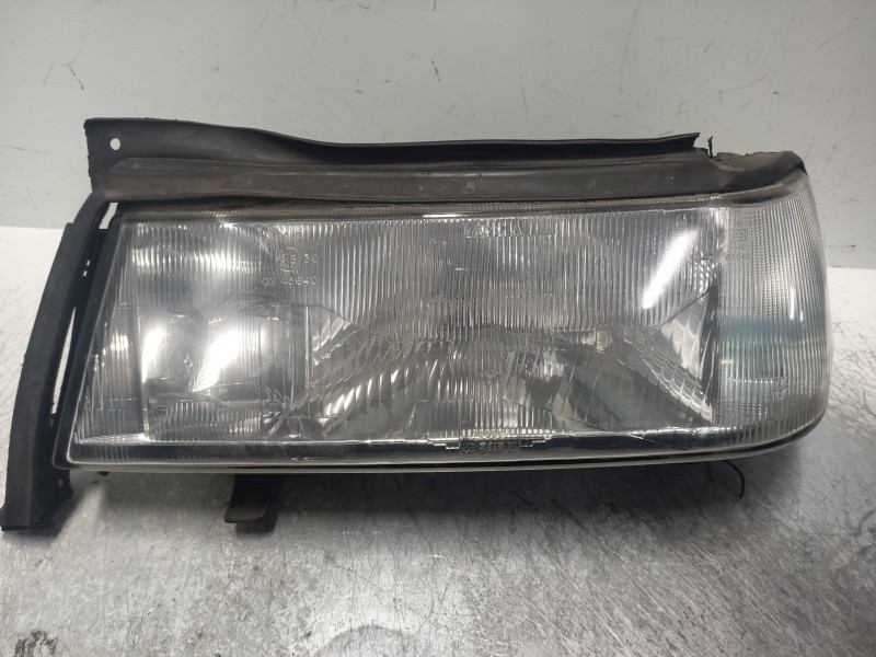 Recambio de faro izquierdo para lancia y10 1.1 cat referencia OEM IAM   