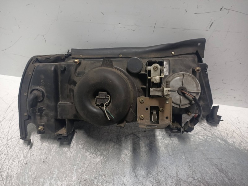 Recambio de faro izquierdo para lancia y10 1.1 cat referencia OEM IAM   