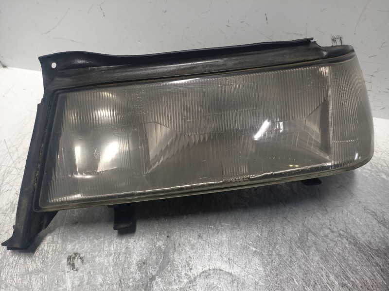 Recambio de faro izquierdo para lancia thema le turbo diesel berlina referencia OEM IAM 0082438830  