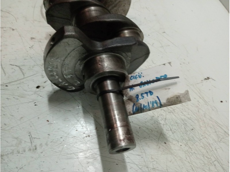 Recambio de cigueñal para mitsubishi galloper (hyundai) 2.5 tdi exceed confort (3-ptas.) referencia OEM IAM 111ABE3JB   Recambio de cigueñal para mitsubishi galloper (hyundai) 2.5 tdi exceed confort (3-ptas.) referencia OEM IAM 111ABE3JB