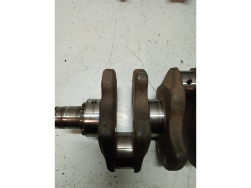 Recambio de cigueñal para volkswagen t4 bus (mod. 1991) caravelle gl referencia OEM IAM    Recambio de cigueñal para volkswagen t4 bus (mod. 1991) caravelle gl referencia OEM IAM