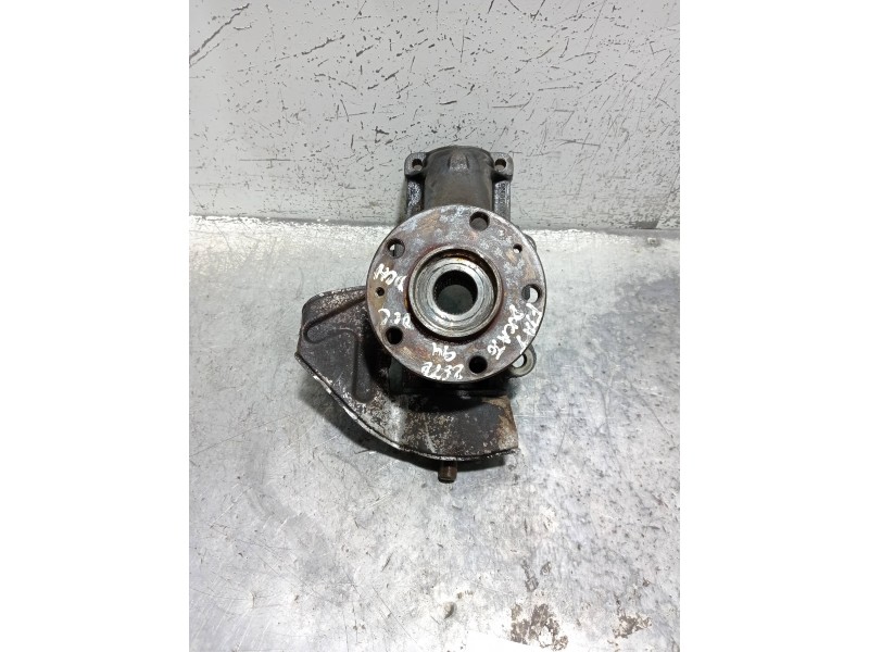 Recambio de mangueta delantera derecha para fiat ducato caja cerrada 14 (desde 03.94) tdi   batalla 2850 referencia OEM IAM   