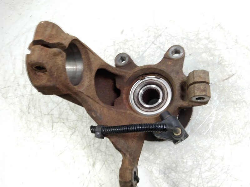 Recambio de mangueta delantera izquierda para ford cougar (mc) 2.5 v6 24v cat referencia OEM IAM   