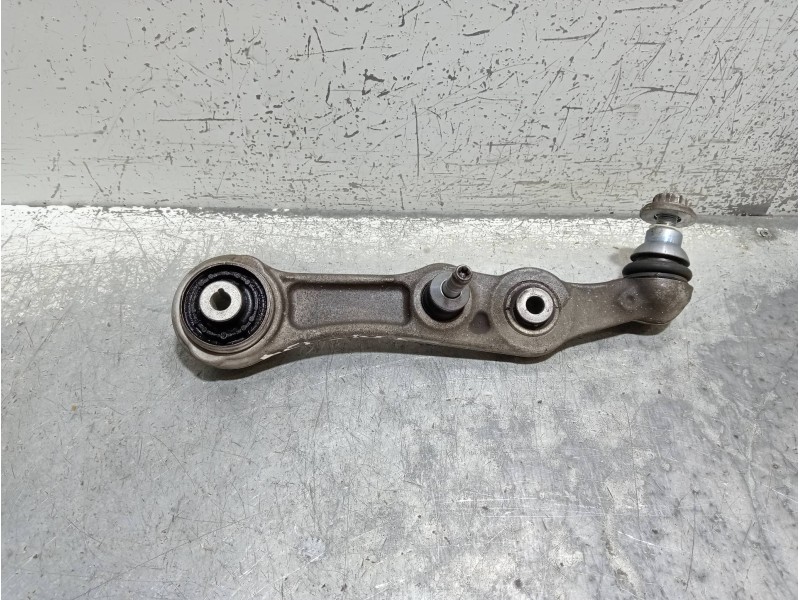 Recambio de brazo suspension inferior delantero derecho para mercedes clase c (w205) familiar c 220 t cdi bluetec (205.204) refe