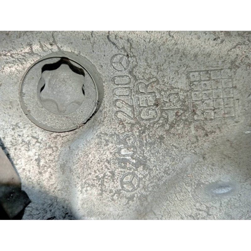 Recambio de mangueta delantera derecha para mercedes clase c (w205) familiar c 220 t cdi bluetec (205.204) referencia OEM IAM   