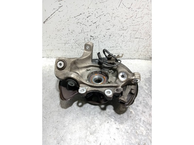 Recambio de mangueta trasera derecha para mercedes clase c (w205) familiar c 220 t cdi bluetec (205.204) referencia OEM IAM   