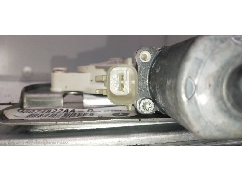 Recambio de elevalunas trasero derecho para jeep compass sport referencia OEM IAM 05074822AA  