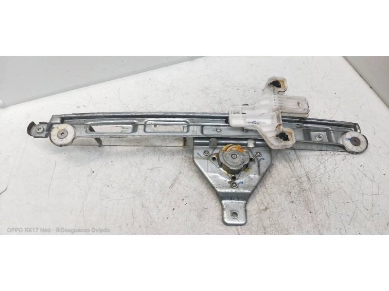 Recambio de elevalunas trasero derecho para jeep compass sport referencia OEM IAM 05074822AA  