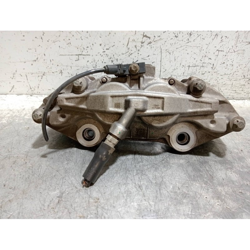 Recambio de pinza freno delantera derecha para mercedes clase c (w205) familiar c 220 t cdi bluetec (205.204) referencia OEM IAM