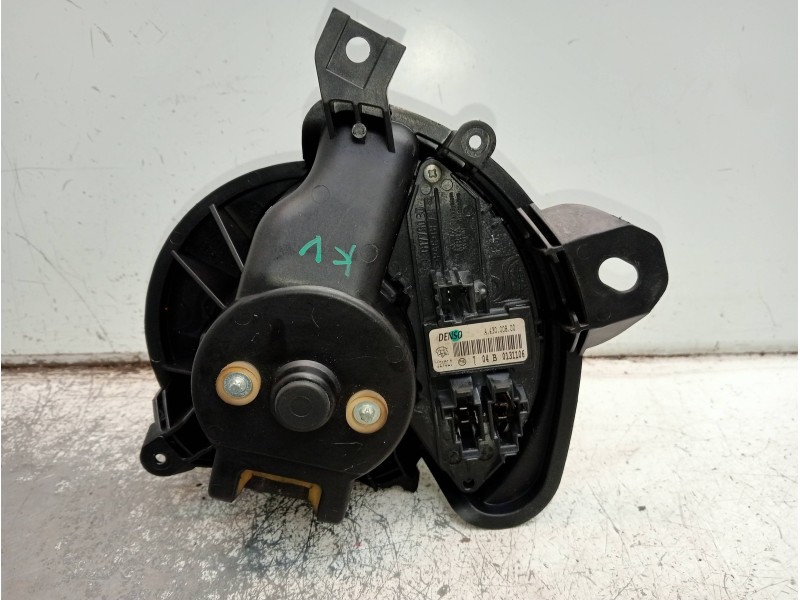 Recambio de motor calefaccion para fiat linea (110) dynamic referencia OEM IAM A43000800 704B0131106 